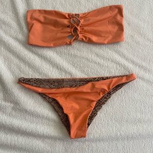 Acacia Medium top and bottoms.